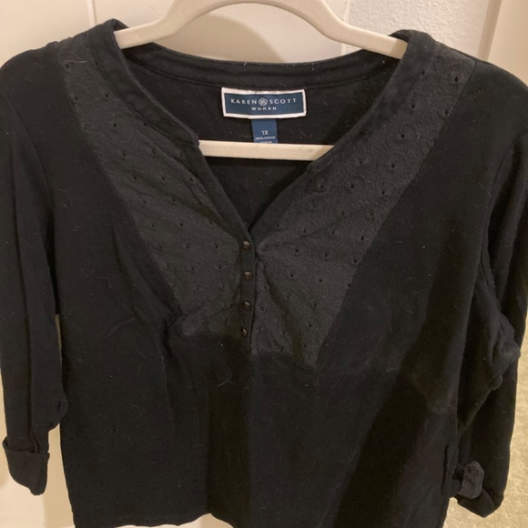 Black pullover top - Picture 2 of 2